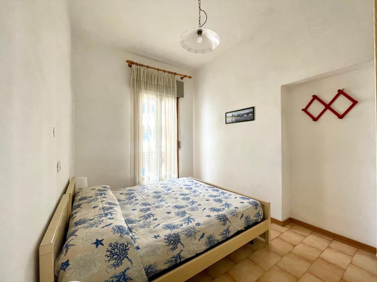 Villa Fronte Mare-Carraro Immobiliare Jesolo - Family Apartments Buitenkant foto